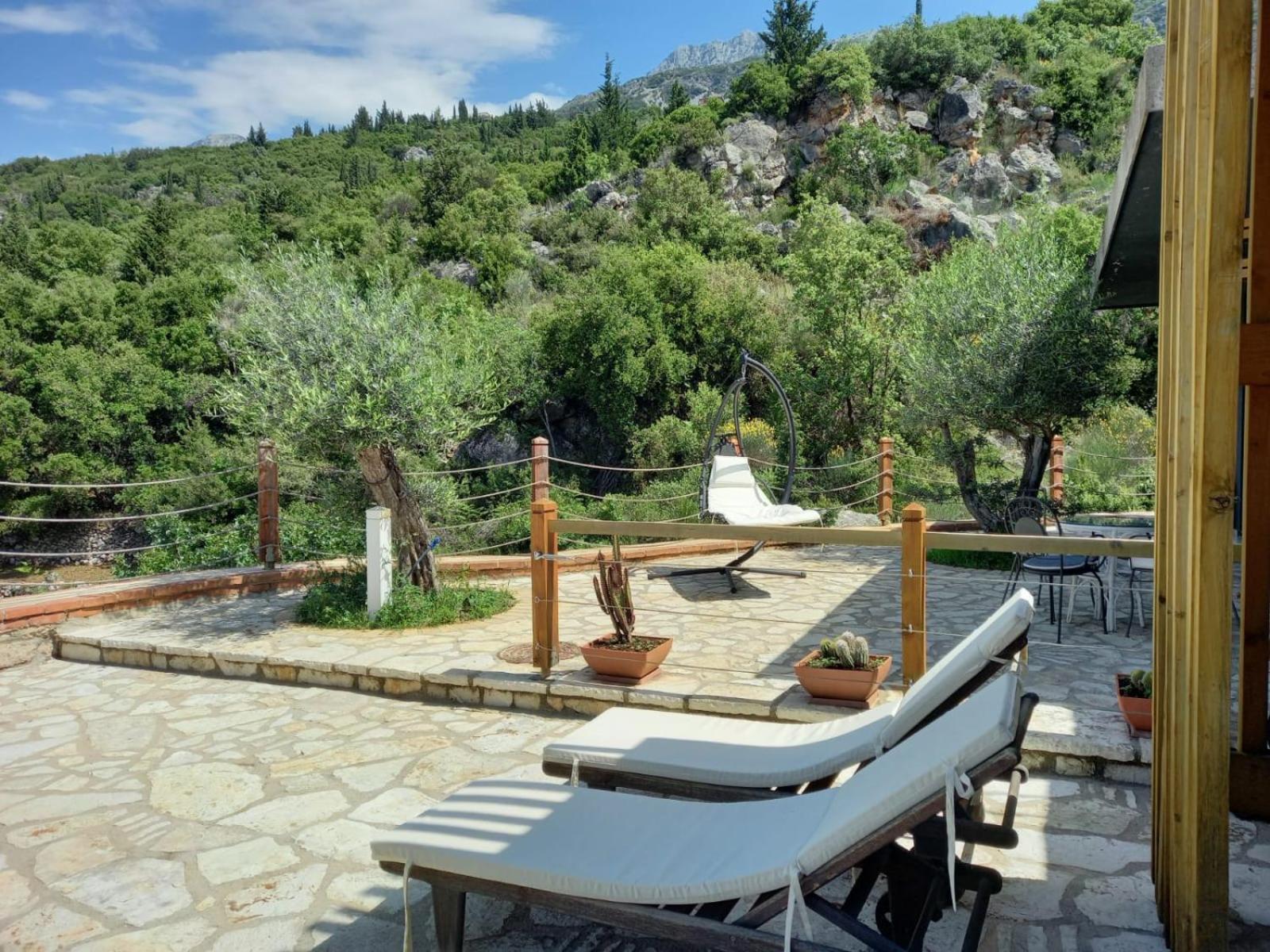 Rahoni Park & Suites Dhërmi Exterior foto
